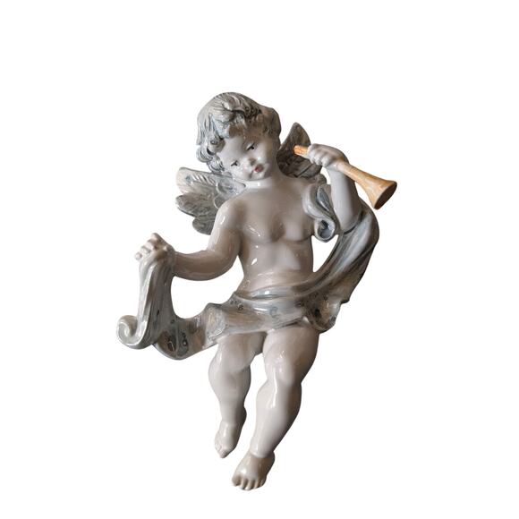 Vintage Musical Cherubs Made in Italy Plastic Wall Ornaments Set of 4 - Picture 6 of 9